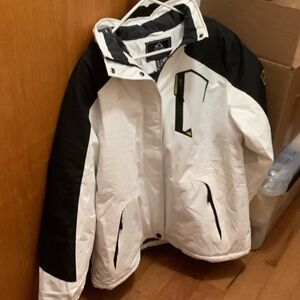 Women's White & Black Ski Snow Jacket